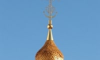 Крест на луковице часовни