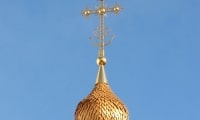 Крест на луковице часовни